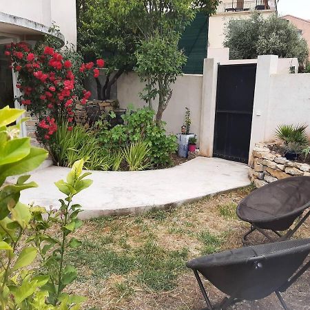 Appartement Climatise Au Calme En Provence Пиерфу-дю-Вар Екстериор снимка