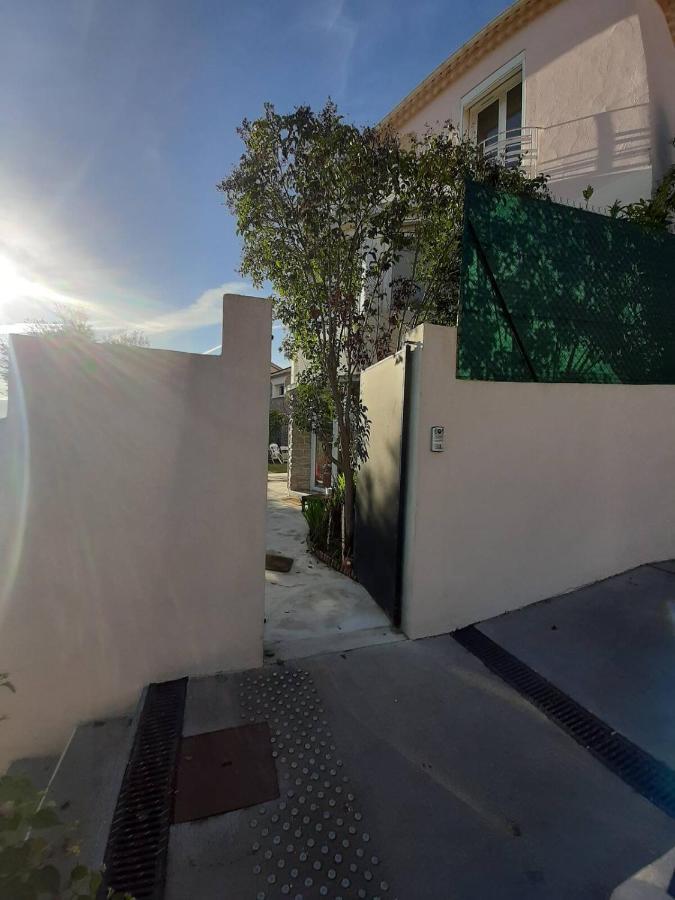 Appartement Climatise Au Calme En Provence Пиерфу-дю-Вар Екстериор снимка